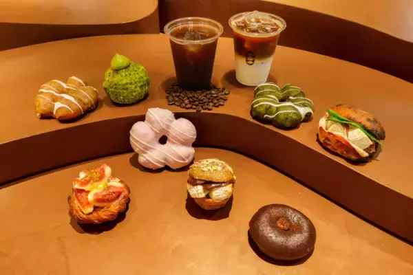 福岡県・博多に生ドーナツ専門店「I’m donut？」とベーカリーカフェ「dacō」が7月21日オープン　県内2店舗目