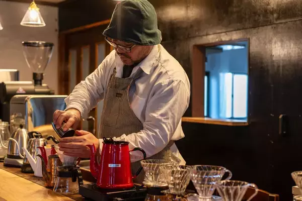 岩手県釜石市に釜石と能登を繋ぐフェアトレードコーヒー店「Happiece Coffee Laboratory」を3月11日オープン