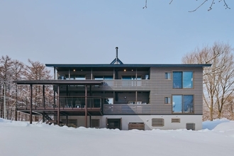 新潟県・妙高エリアにプライベートヴィラ「Villa El Cielo Myoko」オープンへ　300平米超えの室内空間で開放感を実現