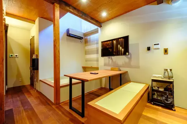 浅草にインバウンド向けのアパートメントホテル「YOLO ASAKUSA STAY」開業　既存建物をフルリノベーション