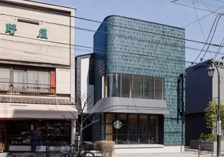 東京・谷中に「スターバックス カフェ ＆ アートギャラリー 谷中御殿坂」3月28日オープン　谷中の歴史や街並みに調和した木造2階建て店舗
