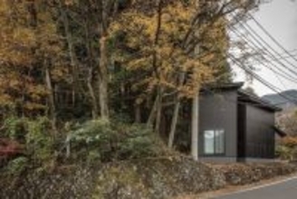 神奈川県箱根町・宮ノ下エリアに一棟貸し宿泊施設「SHIKI -HAKONE-」誕生　プライベートスパと全室に専用テラスを完備