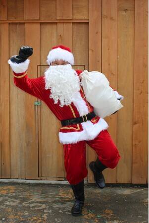 神奈川県「さがみ湖リゾート プレジャーフォレスト」、12月25日までクリスマスイベント開催　ピザ作りやイルミネーションなど実施