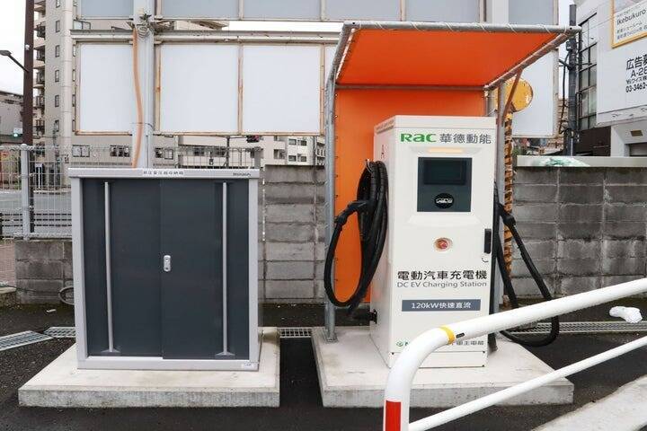 国際興業バス、池袋駅西口発の路線で「レトロフィットEVバス」を関東で初運行　ディーゼルバスより年間約48％のCO2排出削減