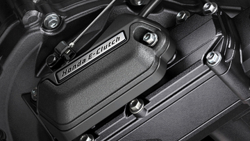 Honda、世界初の二輪車用「Honda E-Clutch」をホームページで先行公開　ライダーのクラッチレバー操作不要