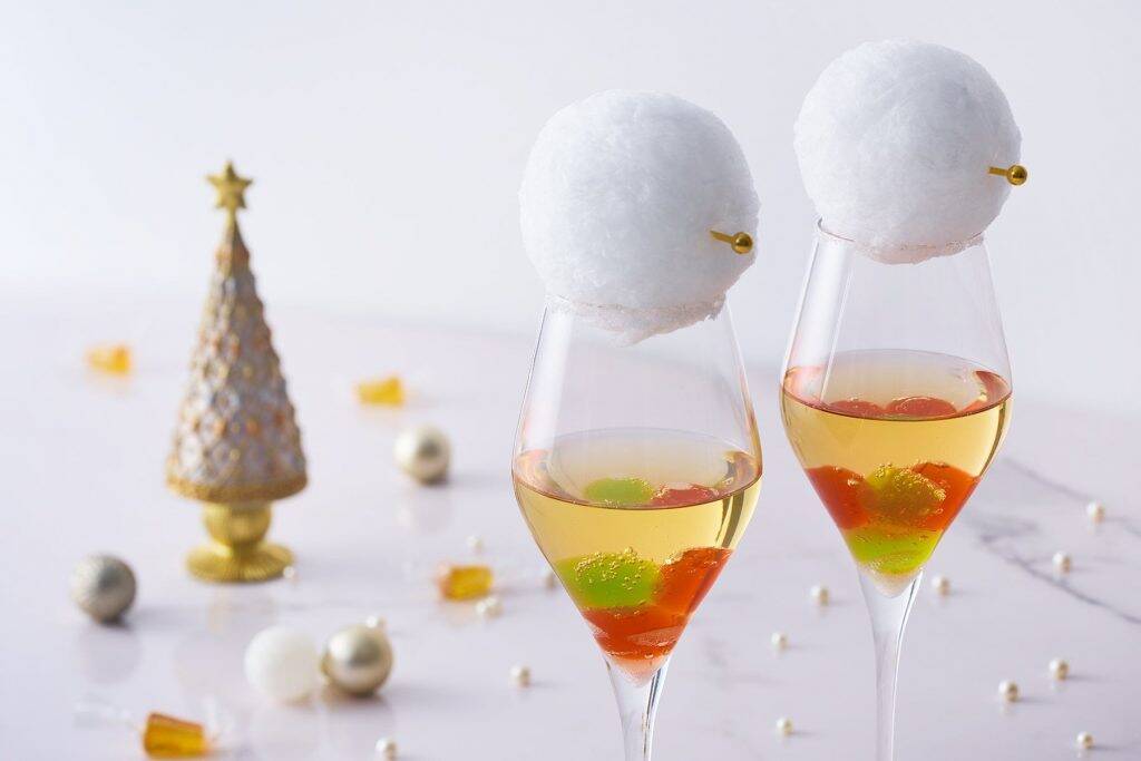 大阪府「OMO7大阪 by 星野リゾート」、11月15日より「あめちゃんクリスマスアフタヌーンティー」開始　なにわマダムの必須アイテムを堪能