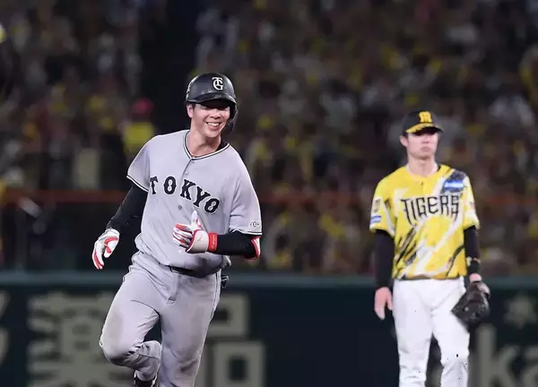 巨人・小濱、阪神との“首位攻防戦”で大仕事　真弓氏「記憶に残るようなホームラン」