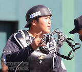 「開幕スタメンマスクへ大前進！　パを沸かせる「2人のルーキー捕手」」の画像1