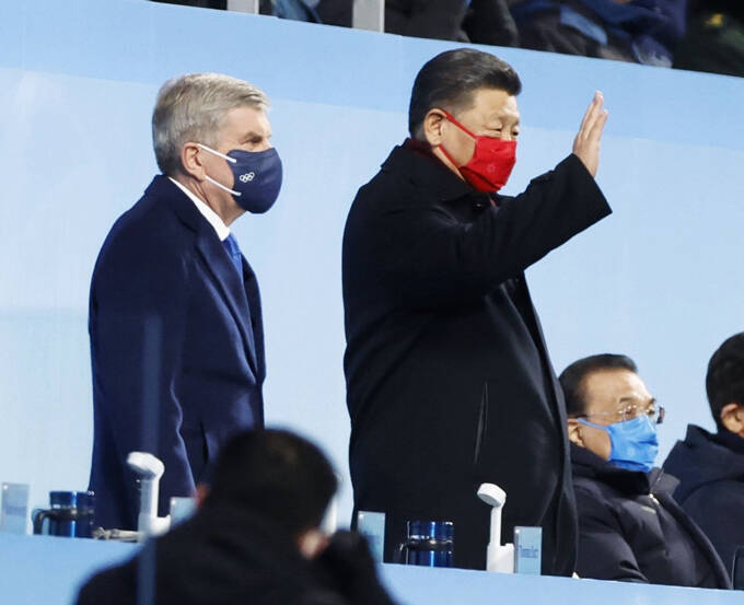 北京五輪閉会スピーチ、中国組織委会長が真っ先に“感謝”したのは選手ではなく『習近平』　「そうしないと酷い目に遭うのだな」辛坊治郎が指摘
