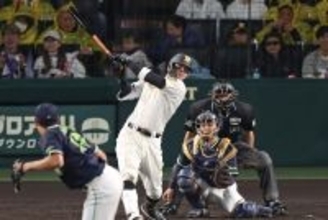 阪神・佐藤輝明、打率と打点リーグトップ　掛布氏「数字ほど…」