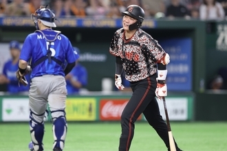 巨人・坂本勇人、満塁の好機に代打で登場も…田尾氏「インサイドよりのまっすぐ差し込まれ気味でしたね」