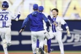 佐々木主浩氏「言ったでしょう」“予言的中”！？DeNA・戸柱がサヨナラ打！