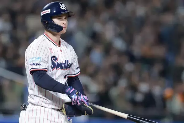 ヤクルト・モイセエフ、プロ初出場・初打席は四球！里崎智也氏「未来に向けて面白い存在」