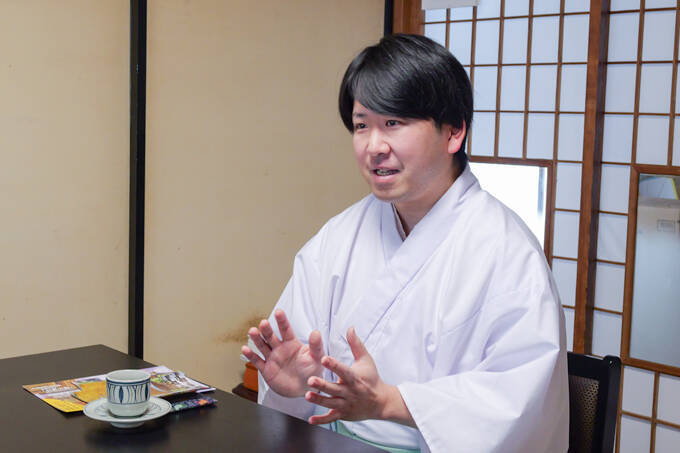 潜在能力を強化する！？　2体1組の強運お守りを授ける、伊佐須美神社にてランパンプスが合格祈願！