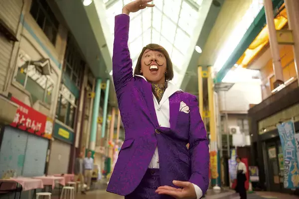 「映画『おそ松さん 人類クズ化計画!!!!!?』Aぇ! group×草間リチャード敬太×西村拓哉、笑撃の実写映画第2弾！」の画像