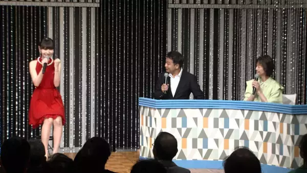 「市川由紀乃、矢沢永吉のライヴに初参戦し、大感動！　自身のリサイタルでは「止まらないHa～Ha」を熱唱」の画像