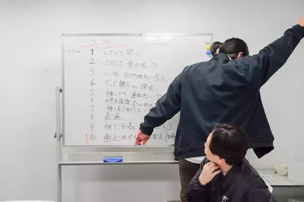 「受験と推し活は両立できるのか！？　ランパンプスが受験生の悩みを解決『すっきりしナイト』！」の画像