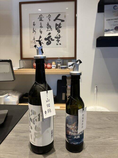 東京23区内唯一の酒蔵　4階建ての小さなビルで日本酒を作る男性