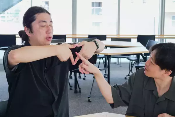 「机上の理論だけじゃない！？　モラリスト×エキスパートを育てる、立正大学にてランパンプスが徹底取材！」の画像