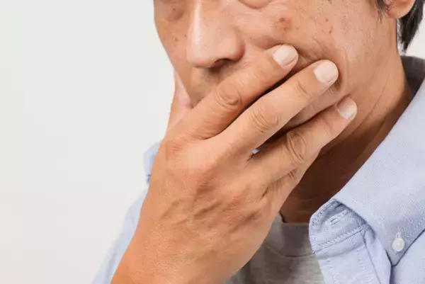 高齢者の死亡リスクを高める「歯周病」の怖さ