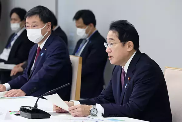 自民党が密かに制作した「増税説明のチラシ」　ツッコミどころ満載