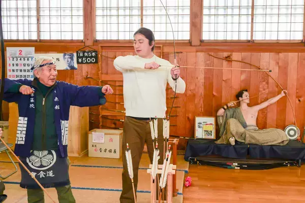 「『イクサガミ』の舞台！？　白虎隊の学び舎、會津藩校日新館にてランパンプスが侍の教育に迫る！」の画像