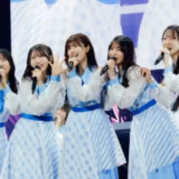 「日向坂46松田好花が涙、涙の卒業セレモニー 自身が作詞した曲で、グループの未来を歌う」の画像