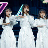 日向坂46松田好花が涙、涙の卒業セレモニー 自身が作詞した曲で、グループの未来を歌う