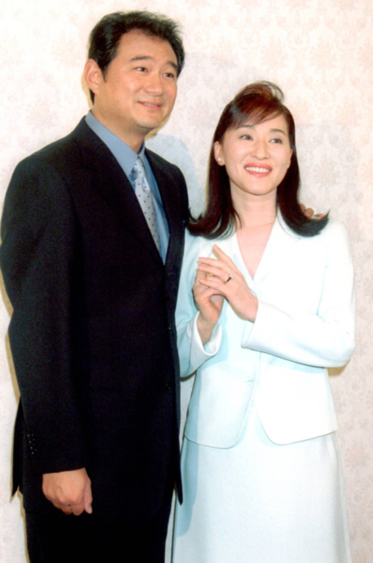 船越 英一郎 の 妻