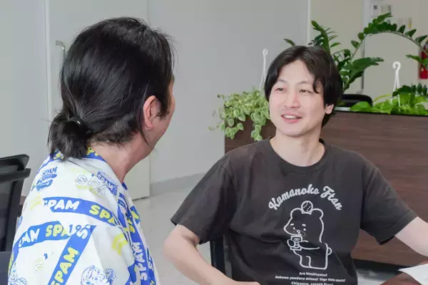 「東京から沖縄の大学へ！？　沖縄で歴史を学ぶ沖縄国際大学の学生にランパンプスがインタビュー！」の画像