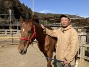 引退した競走馬が過ごす「養老牧場」　人と馬が支え合いながら生活する牧場の形