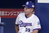 「中日、初回サノーの右安で二塁走者・福永が三塁ストップ　中田翔氏「まわしたところでタイミング的にも確実にアウト」、「チャンスが作れていないからそこに目がいきがちになる」」の画像1