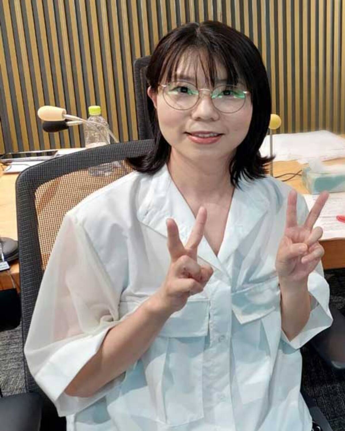 ナイツ 土屋 嫁 写真