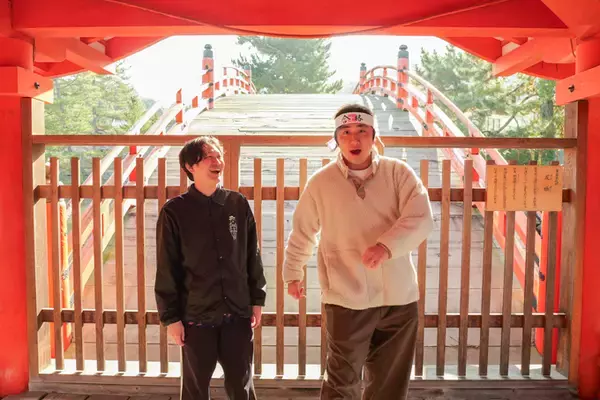 「カラスが導いた神の島？！　平清盛公も信仰した世界遺産、嚴島神社にてランパンプスが合格祈願！」の画像