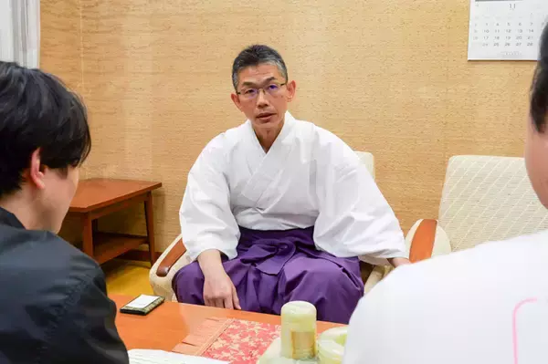 「カラスが導いた神の島？！　平清盛公も信仰した世界遺産、嚴島神社にてランパンプスが合格祈願！」の画像