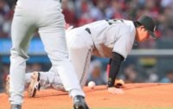 巨人・増田陸、マツダの風に苦戦…天谷氏「怖さが出ているのかなという足の運び方」