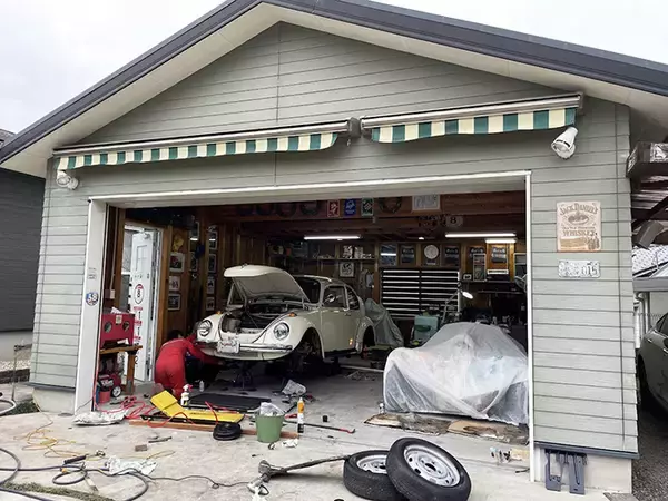 「「クラシックカーを電気自動車に」　車を愛するグループ「SCCC」の活動」の画像