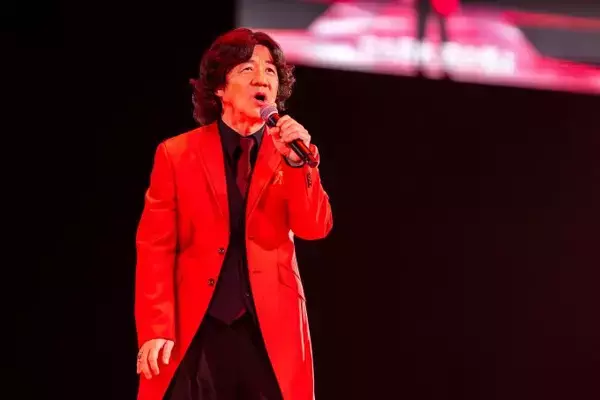 「LIFE! アリーナライブを豪華キャスト陣と楽しむ特別上映イベント『LIFE! ON STAGE EXTRA ～メンバーと大スクリーンでもう一度！～』 6月27日（土）開催」の画像