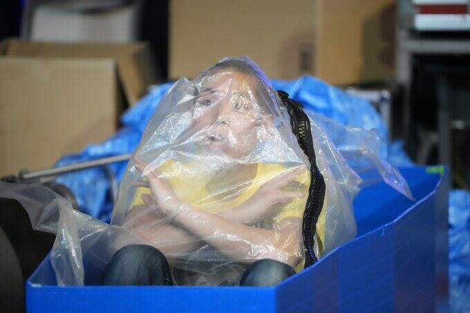 舞台は有楽町にあるラジオスタジオ　禁断のSF巨篇『SYZYGY』をめぐるラジオパニック劇『SYZYGY』