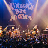 『KINZOKU Bat NIGHT at Shibuya O-EAST』オフィシャルレポート 11月20日（木）に開催される京都磔磔公演の映像配信も決定！