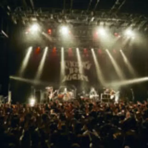 「『KINZOKU Bat NIGHT at Shibuya O-EAST』オフィシャルレポート 11月20日（木）に開催される京都磔磔公演の映像配信も決定！」の画像