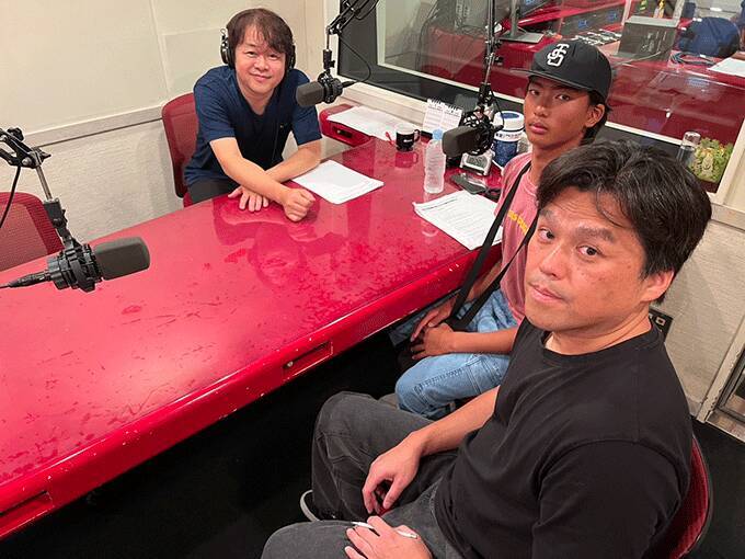 サーフィン・松野太郎　本場カリフォルニアの波を愛する中学生サーファー