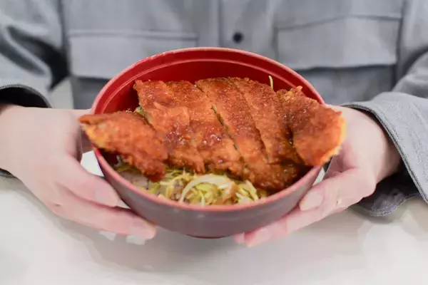 「国際性1位の情報系単科大学！？　時代の先端を走る、会津大学にてランパンプスが徹底取材！」の画像