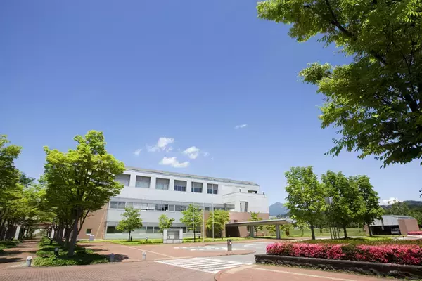 「国際性1位の情報系単科大学！？　時代の先端を走る、会津大学にてランパンプスが徹底取材！」の画像