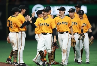 巨人、5投手のリレーで完封勝利！里崎氏「見事なバッテリーの勝利」