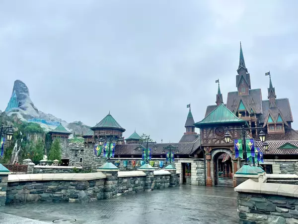 「東京ディズニーシー開業以来最大の開発！　新テーマポート「ファンタジースプリングス」　熊谷実帆アナウンサーが、ひと足早く見どころを紹介！」の画像