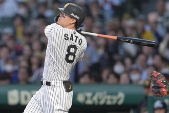 阪神・佐藤輝明が“進化”した部分はどこ？掛布氏「打席の中で…」