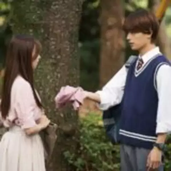 「『ロマンティック・キラー』何もかもがぶっ飛んでいる！？異色のラブコメ爆誕！」の画像