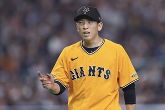 巨人・戸郷の判断ミス！？宮本和知氏、鷹・栗原の投ゴロは「ゲッツーですよ」