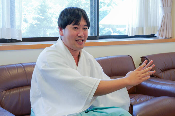 入手困難の強運御守！？　平安時代から続く「関東のお伊勢さま」、芝大神宮にてランパンプスが合格祈願！